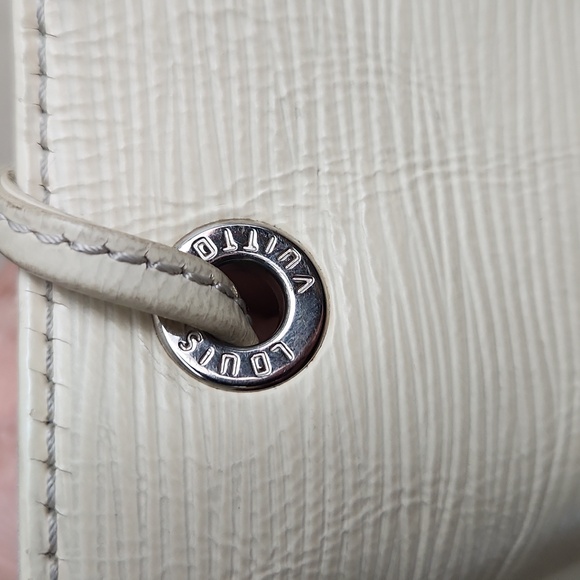 Louis Vuitton Large Noé Feedbag - Picture 3 of 7